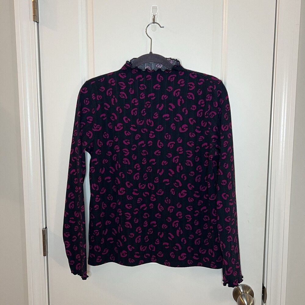 Loft Women’s Top Large‎ Animal Print Mock Neck Blue Pink